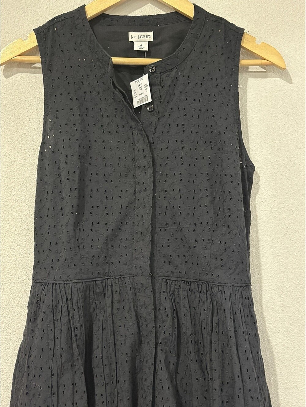NEW J.Crew Sleeveless Eyelet Shirtdress crafted from 100% cotton Size 4 - Picture 5 of 6